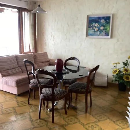 Casa Piaghen بيت للعطل
